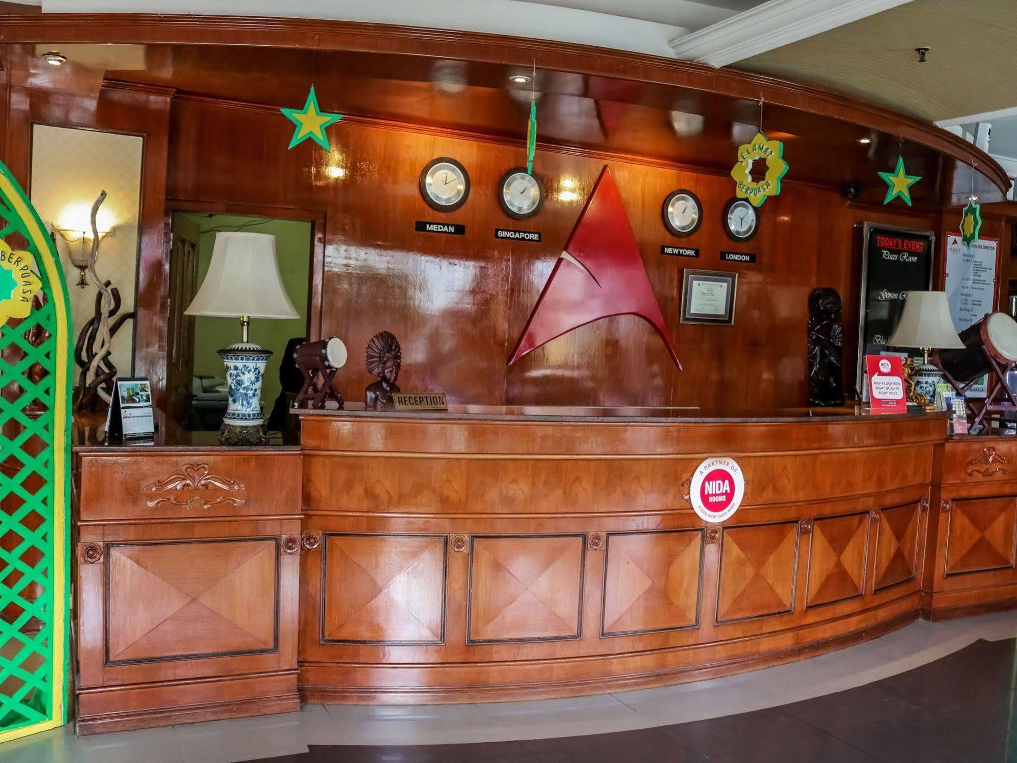 Antares Hotel Μεντάν Εξωτερικό φωτογραφία